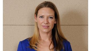 「FRINGE/フリンジ」のアナ・トーヴ、完結編を迎えた心境を告白！シリーズ成功のカギはSNS!?