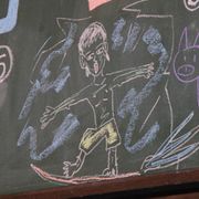 草なぎ剛画伯の“妄想”イラストに会場大爆笑!稲垣吾郎の恥ずかしい過去も暴露