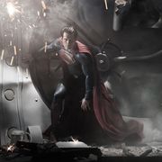 スーパーマンは人類の驚異?『マン・オブ・スティール』衝撃と迫力の予告編公開!