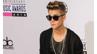 ジャスティン・ビーバーのパーティー内容は口外禁止 違反は4億5,000万円の訴訟へ