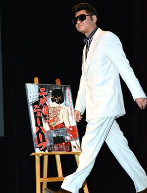 強面俳優・小沢仁志がニューハーフに！共演役者からの「キツかった」に苦笑い！