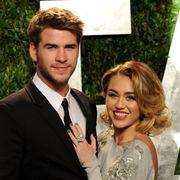 マイリー・サイラスとリアム・ヘムズワース、婚約破棄も同居は継続中