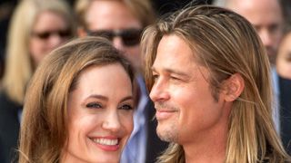 乳房切除のアンジー、公表後初の公の場「支援に感動」