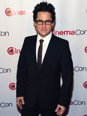 新 スター ウォーズ は双子が主人公 1人がダークサイドに落ちて シネマトゥデイ