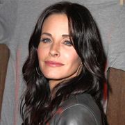 「フレンズ」のコートニー・コックス、映画監督デビューへ