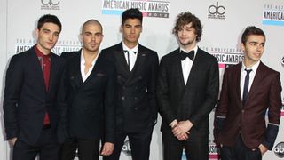 ザ・ウォンテッドがメンバーの恋人同伴をめぐって解散の危機！