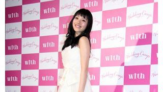 石原さとみ、理想の夫婦はミキティ＆庄司！ウエディングドレス姿で結婚観を明かす