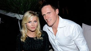 「24」のキム、エリシャ・カスバートが結婚