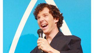 ベネディクト・カンバーバッチ、涼しげな浴衣姿で日本を満喫!