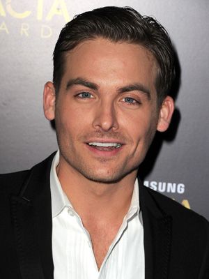 ゴシップガール のダミアン ケヴィン ゼガーズが結婚 シネマトゥデイ