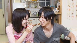 剛力彩芽が「あ~ん」!人気マンガ『L・DK』実写化、ラブ同居撮影に突入!