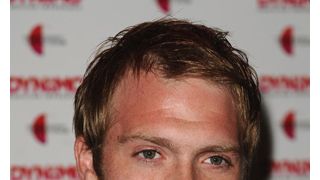 イギリスの長寿ドラマの俳優 レイプを自慢する覆面ラッパーだったことが判明