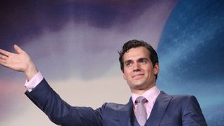新スーパーマン、ヘンリー・カヴィルが来日!1,500人のファンが熱狂!