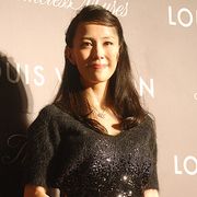 木村佳乃、第2子出産後初公の場!娘たちの世話に「幸せな忙しさ」