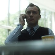 ジュード・ロウの10倍返しだ!ソダーバーグ最後の劇場映画は「半沢直樹」?