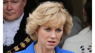 ナオミ・ワッツ、突然の退場!BBCラジオ番組のインタビュー途中で…