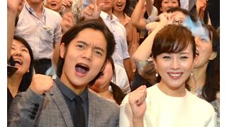 比嘉愛未、初主演映画に感無量!窪田正孝と作品が「飛び立つ」幸せをかみしめる