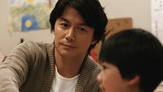 『そして父になる』100万人突破でV2!松本人志『R100』は初登場7位!