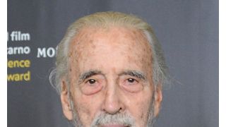 ドラキュラ伯爵のクリストファー・リー、英国映画協会のフェローシップを授与されることに