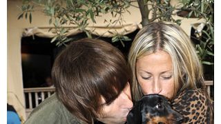 リアム・ギャラガー、犬をめぐって別居中の妻と“親権”争い