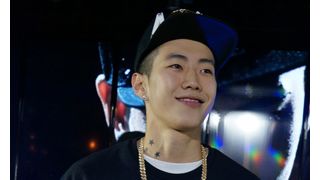パク・ジェボム、スナップバック・キャップをデザイン<韓国JPICTURES>