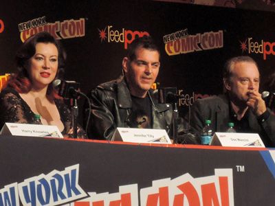 チャッキー声優はジョーカー候補だった 25周年 チャイルド プレイ キャストがコミコン登場 シネマトゥデイ