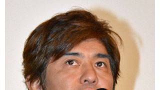 佐藤浩市、『人類資金』公開に感無量!過酷ロケ撮影に「マイル貯めときゃよかった」