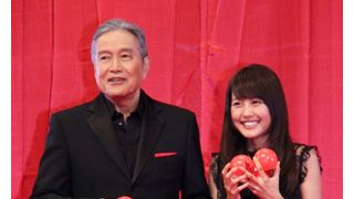 『SPEC』有村架純&竜雷太、ステージ上でもラブラブぶりを披露