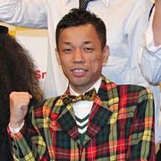 COWCOW多田、スーツ新調は間に合わず…伊勢丹タータンチェック柄がリニューアル
