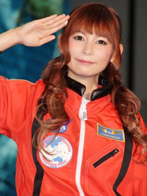 中川翔子、宇宙出産したい！レディー・ガガの宇宙ライブに対抗？