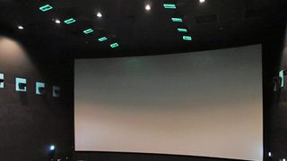 次世代のシネマ音響ドルビーアトモス日本初上陸！映画の中にいるかのような臨場感
