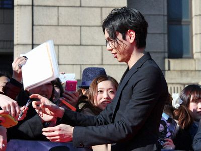 水嶋ヒロ、3年ぶり映画復帰作でファンから声援の嵐