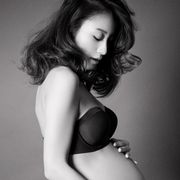 西山茉希の臨月ショット! 夫・早乙女太一とは結婚前提の付き合いだった