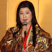 名取裕子、淀殿役で体重増!重みで戸板を2枚割る