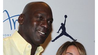マイケル・ジョーダン、新妻が妊娠 4人のパパに