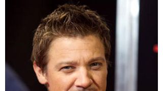 ジェレミー・レナー、子どもと過ごす初クリスマスが楽しみ