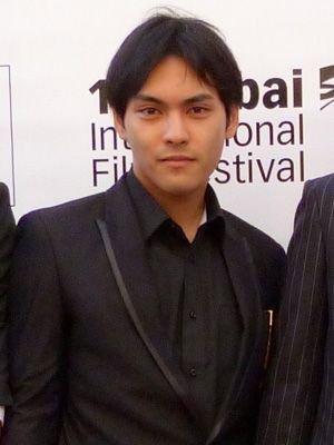 柳楽優弥、カンヌ受賞から約10年「ようやく賞をとって良かったと思えた」【第10回ドバイ国際映画祭】