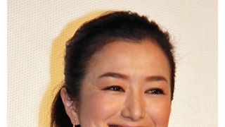 鈴木京香、結婚報道にはノーコメント 報道後初の公の場