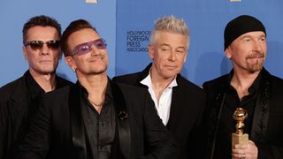 U2ボノ、マンデラ元大統領への追悼スピーチ!伝記映画主題歌でGG賞を受賞
