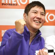関根勤が映画監督デビュー!さんま、タモリ、小堺ら豪華キャスト集結