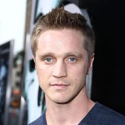 「NIKITA」のデヴォン・サワに男児誕生