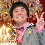 ウーマン中川、網膜剥離で入院&休養