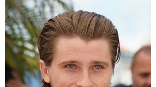 ギャレット・ヘドランドが「ピーター・パン」の前日譚でフック船長役に!