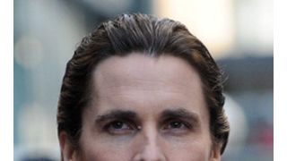 クリスチャン・ベイルと疎遠の母親 関係修復を望む