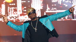 ディディ、長年の恋人と婚約