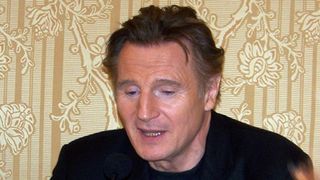 リーアム・ニーソンが語る全て機内で展開するアクション映画とは?