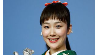 黒木華、銀熊賞受賞も謙虚「監督のおかげ」