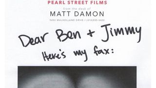 マット・デイモン、お尻をスキャンしてベン・アフレックにファックス