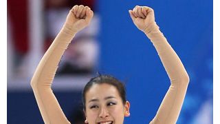 浅田真央復活に芸能界からも続々と祝福&感動の声!