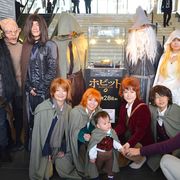 『ホビット』ファン、公開初日にコスプレで大集結!